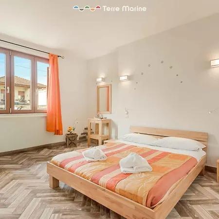 Appartement La Corte Dei Valemi 1-4, Terremarine